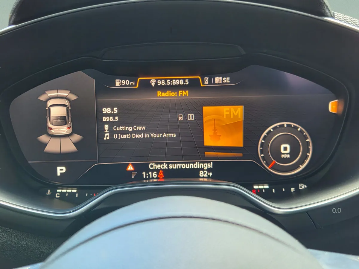 2017 Audi TTS 2.0T thumbnail 29