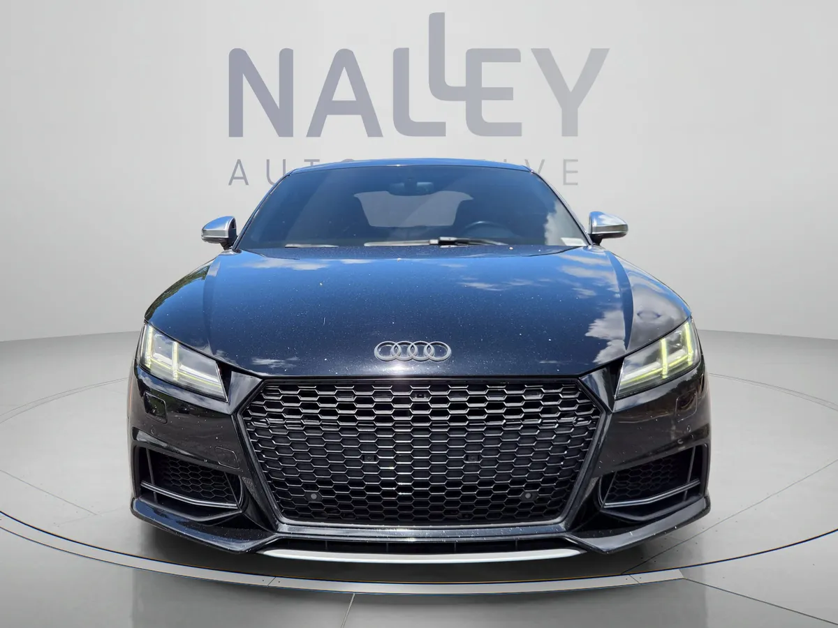 2017 Audi TTS 2.0T thumbnail 9