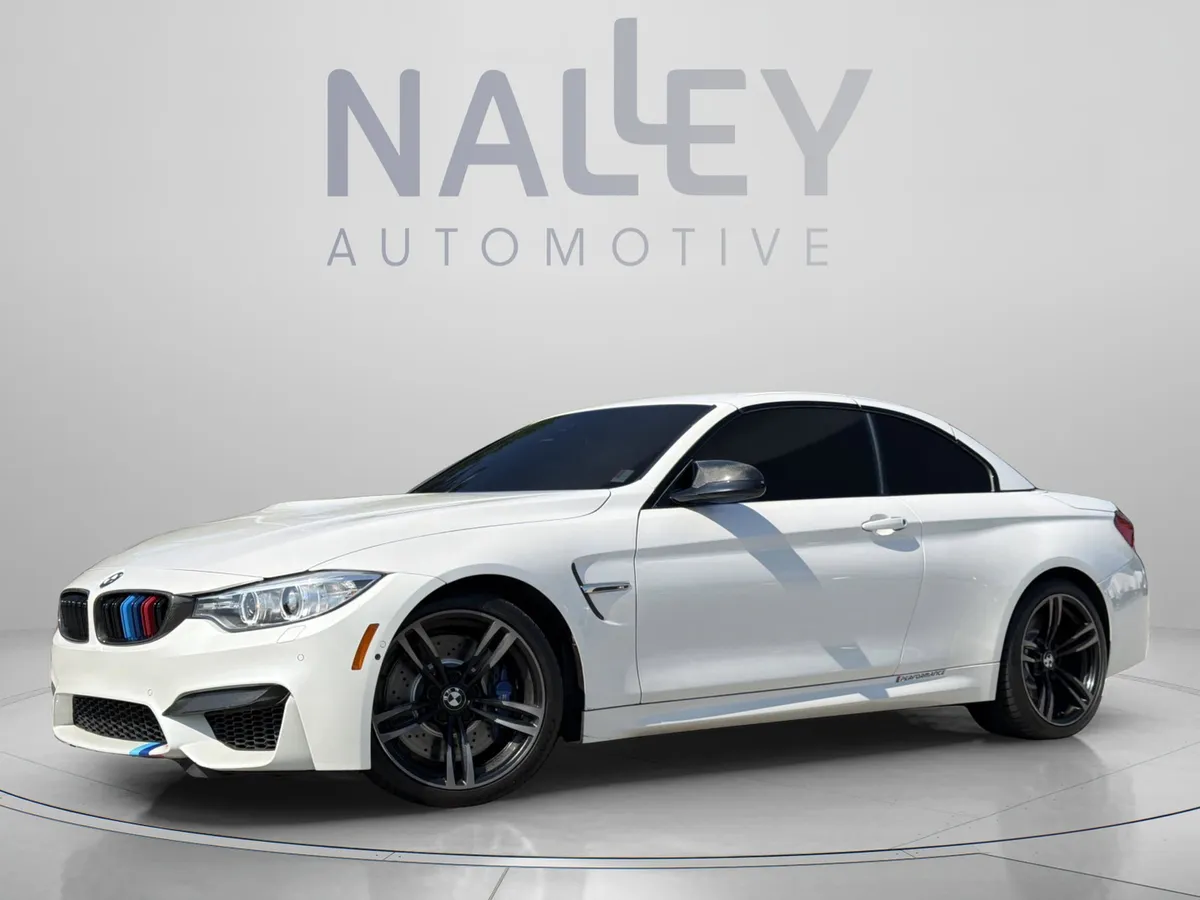 2017 BMW M4 Base thumbnail 2