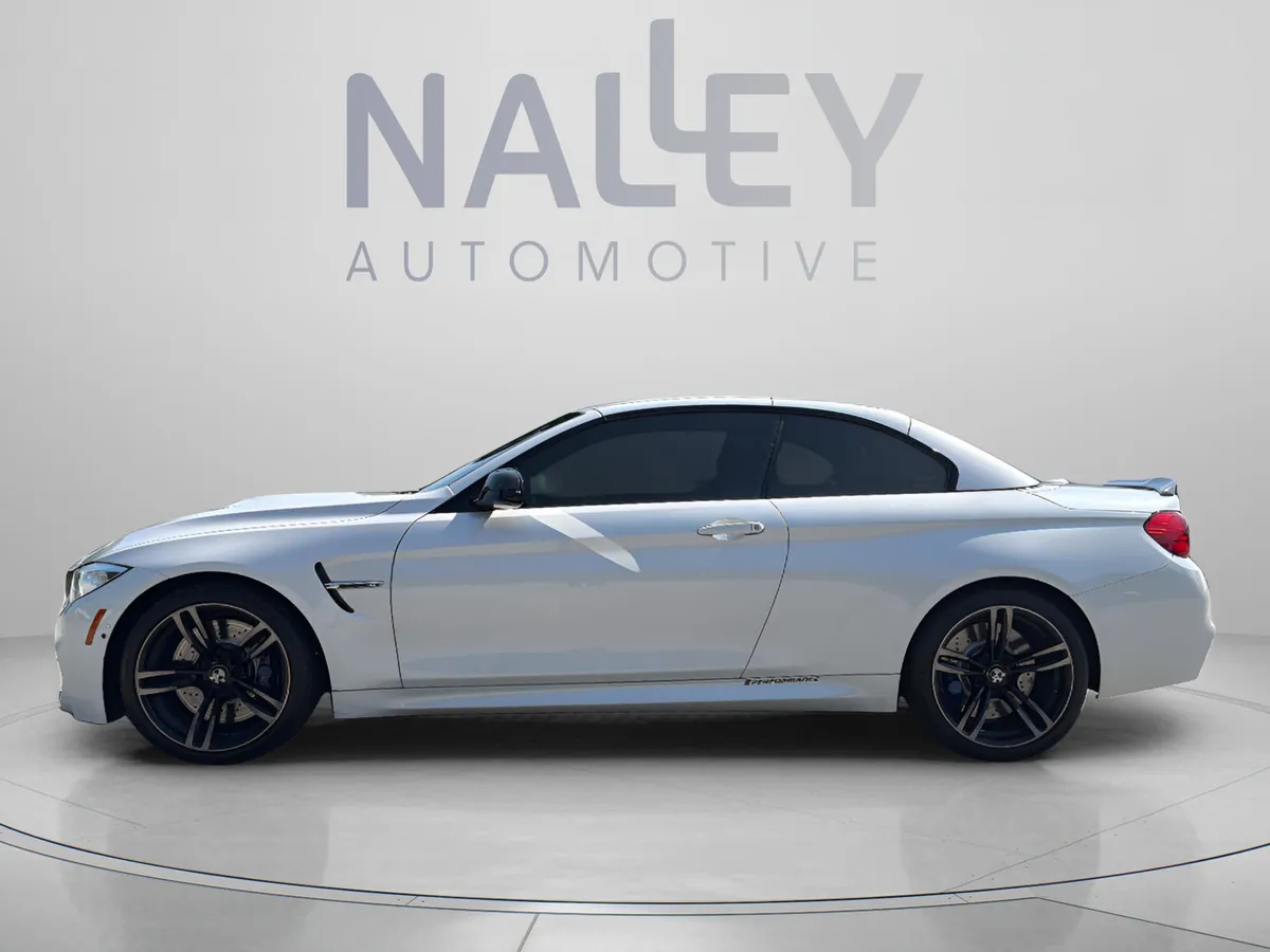 2017 BMW M4 Base thumbnail 3