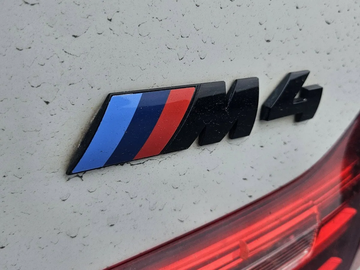 2017 BMW M4 Base thumbnail 37