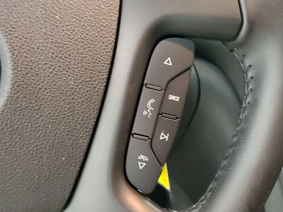 2017 Buick Enclave Leather thumbnail 12