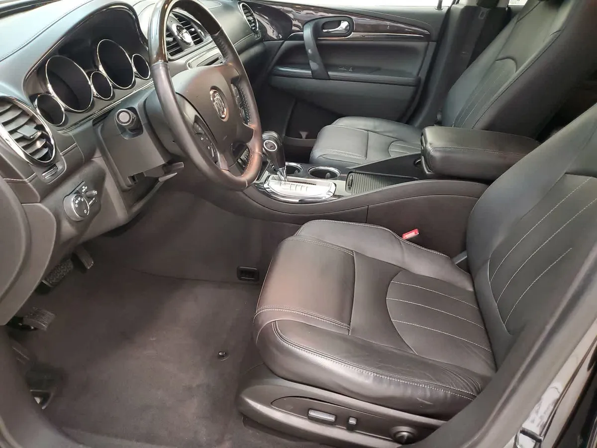 2017 Buick Enclave Leather thumbnail 18