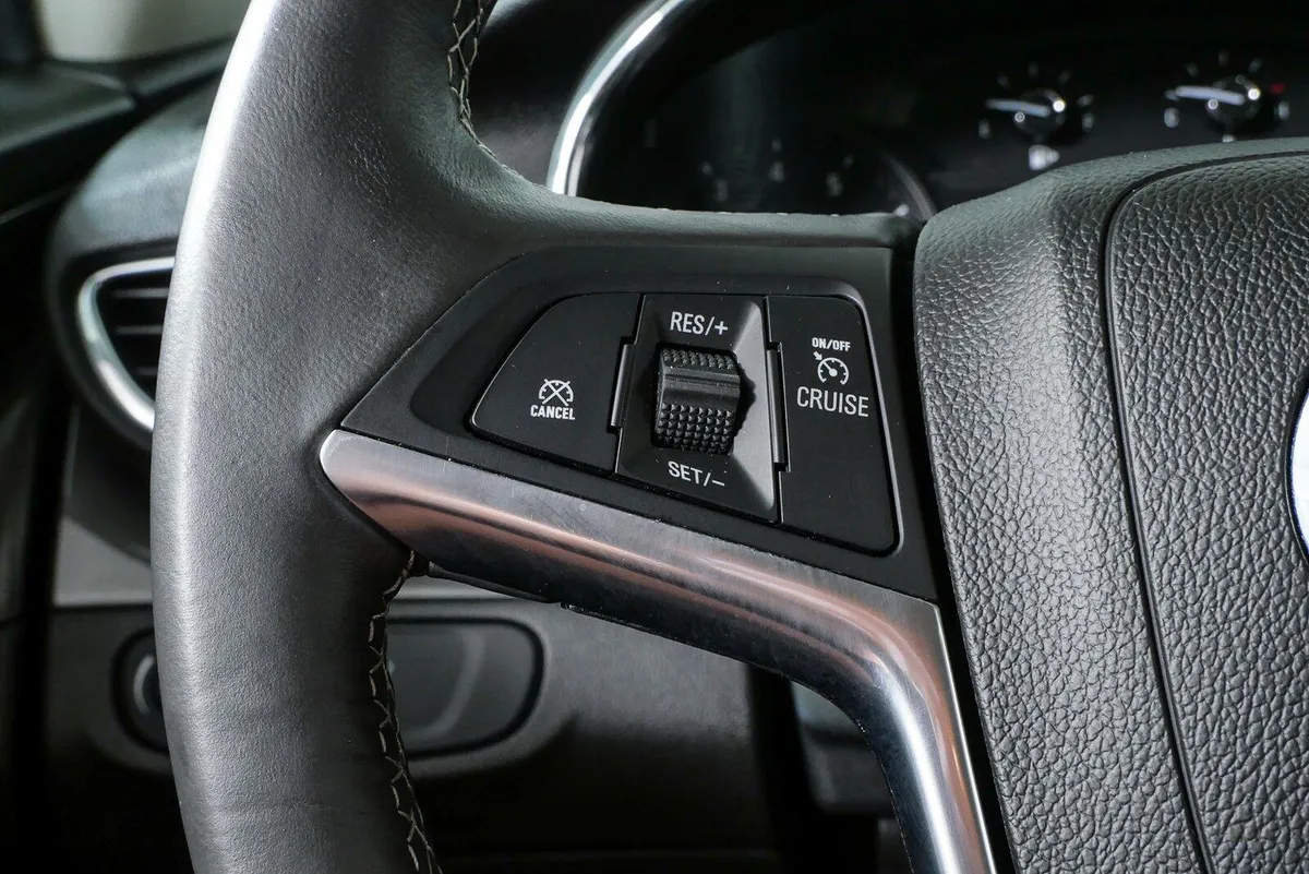 2017 BUICK ENCORE Preferred thumbnail 10
