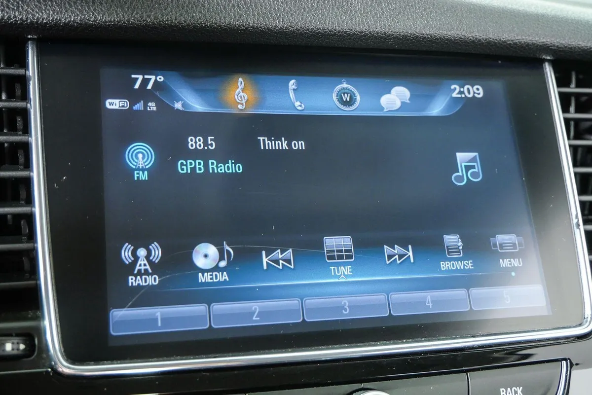 2017 BUICK ENCORE Preferred thumbnail 14