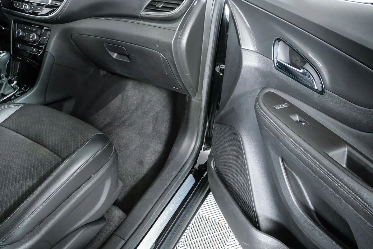 2017 BUICK ENCORE Preferred thumbnail 24