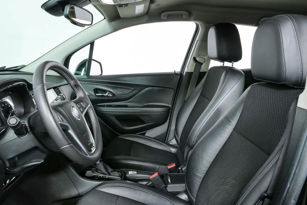 2017 BUICK ENCORE Preferred thumbnail 5