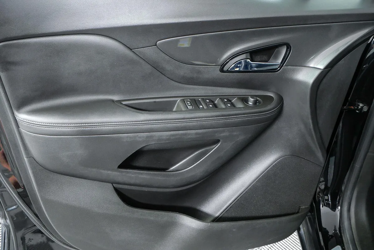 2017 BUICK ENCORE Preferred thumbnail 6
