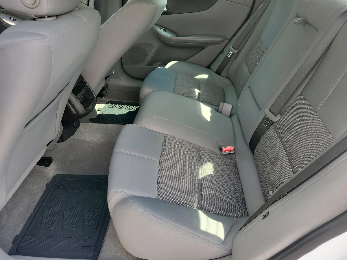 2017 Chevrolet Impala LS w/1LS (Retail Only) thumbnail 7