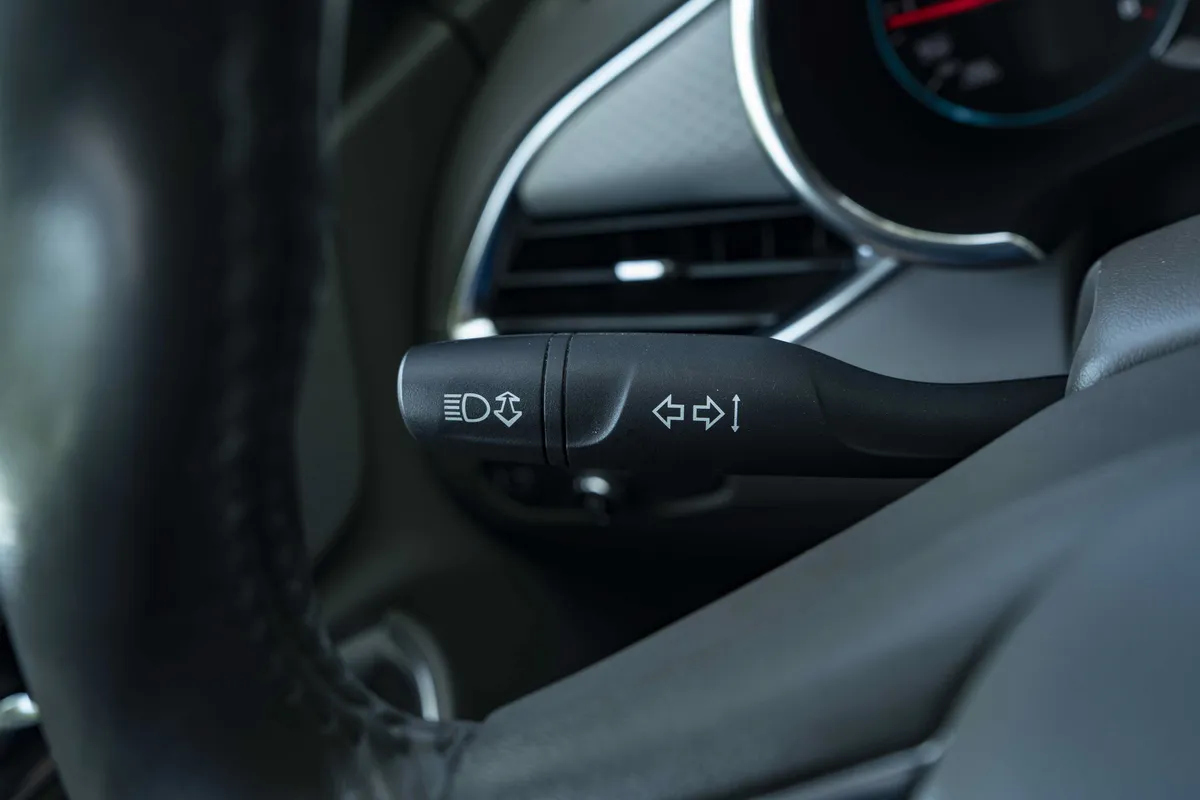 2017 Chevrolet Malibu LT thumbnail 22