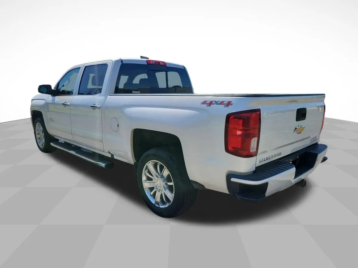 2017 Chevrolet Silverado 1500 High Country thumbnail 27