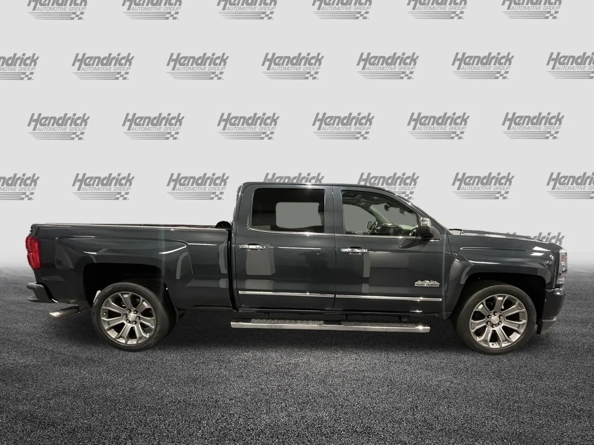 2017 Chevrolet Silverado 1500 High Country thumbnail 10