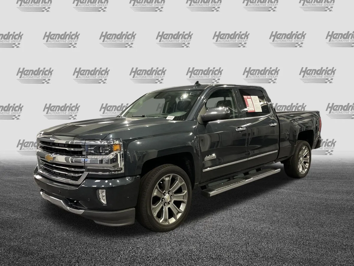 2017 Chevrolet Silverado 1500 High Country thumbnail 5