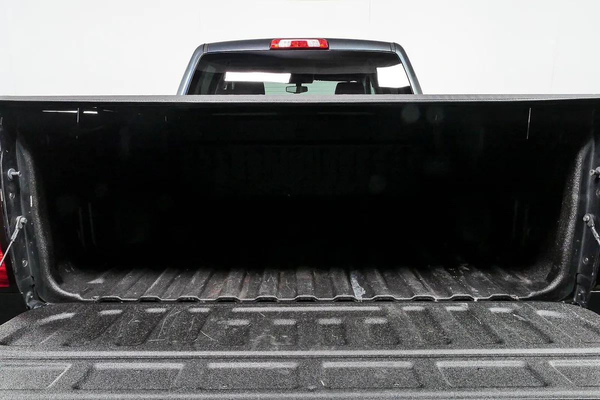 2017 Chevrolet Silverado 1500 LT thumbnail 28