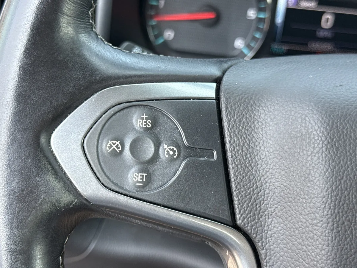 2017 Chevrolet Silverado 1500 LT thumbnail 20