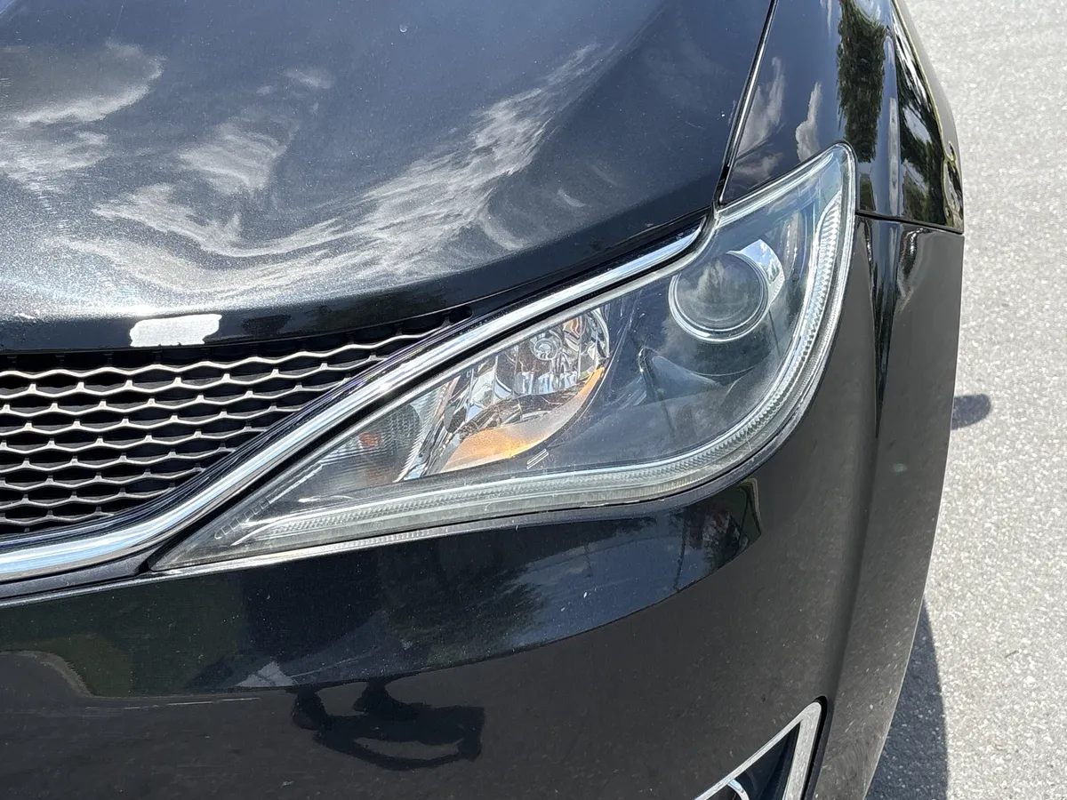 2017 Chrysler Pacifica Touring Plus thumbnail 10