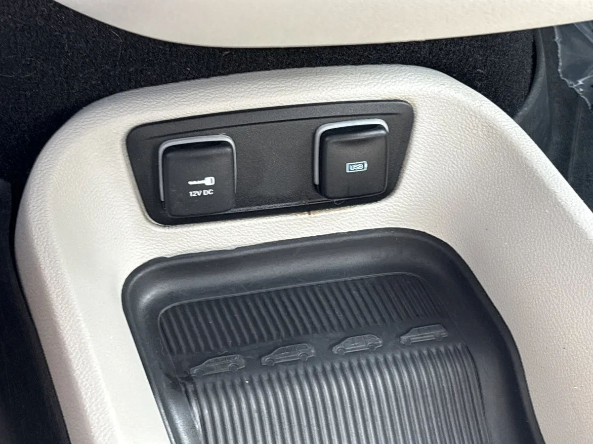 2017 Chrysler Pacifica Touring Plus thumbnail 29