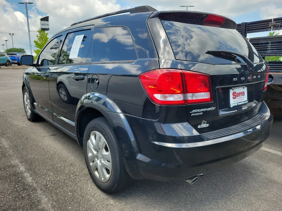 2017 Dodge Journey SE thumbnail 2