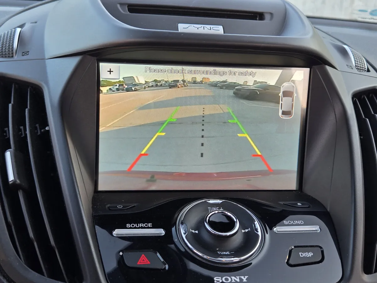 2017 Ford Escape Titanium thumbnail 24