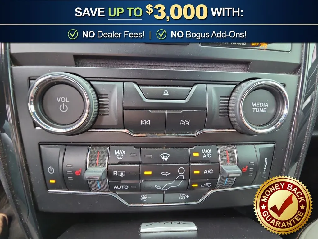 2017 Ford Explorer XLT thumbnail 30
