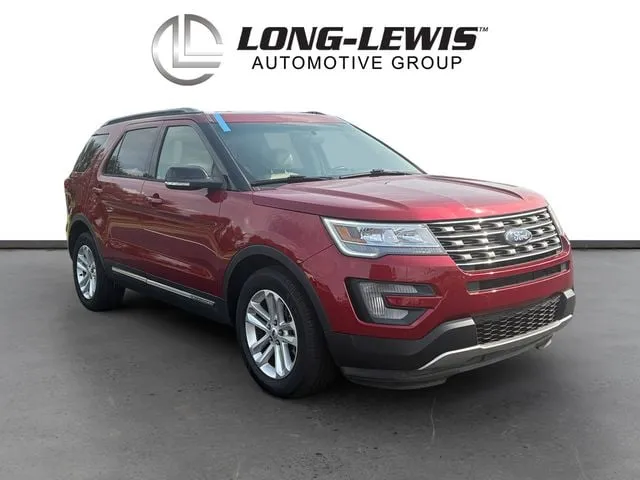2017 Ford Explorer XLT thumbnail 7