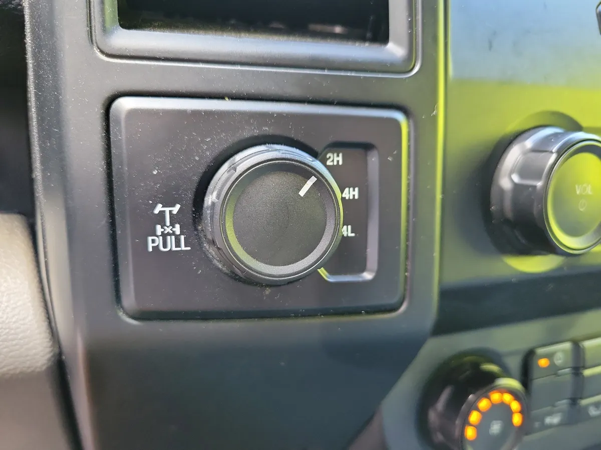 2017 Ford F-150 thumbnail 20