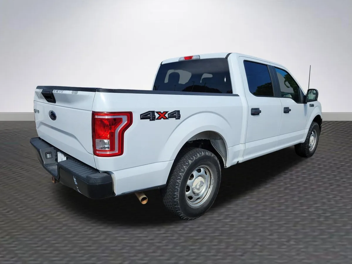2017 Ford F-150 thumbnail 5