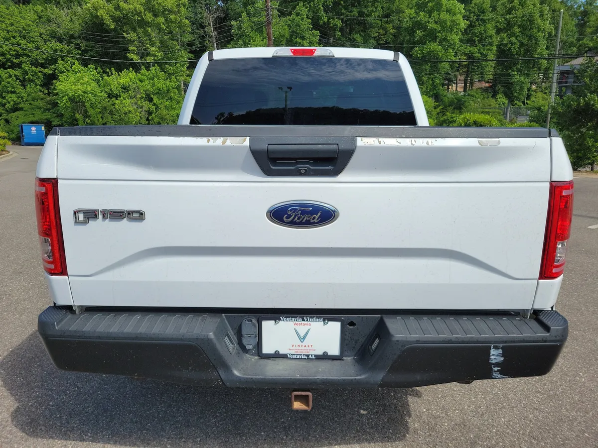 2017 Ford F-150 thumbnail 6