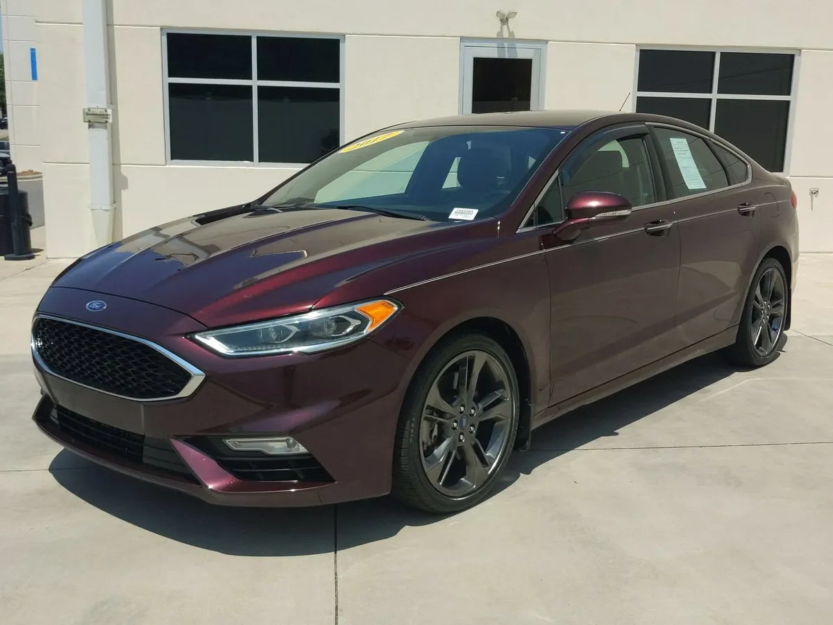 2017 Ford Fusion Sport thumbnail 4