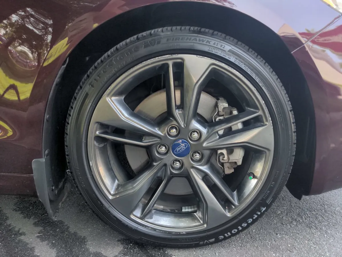 2017 Ford Fusion Sport thumbnail 46