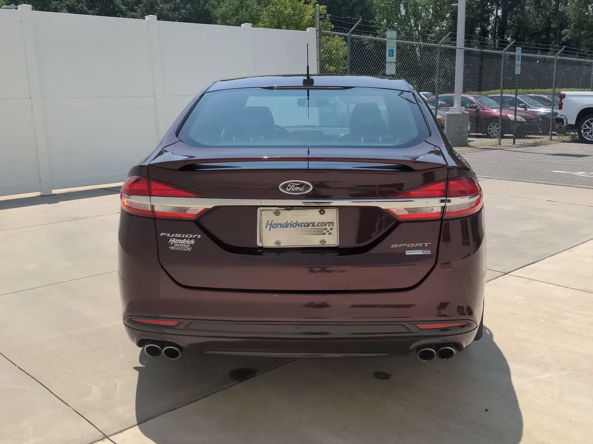 2017 Ford Fusion Sport thumbnail 8
