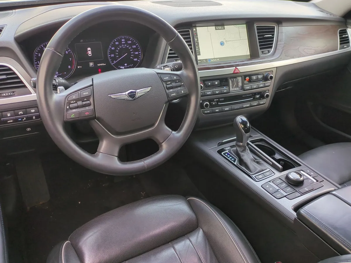 2017 Genesis G80 Ultimate 3.8L thumbnail 29