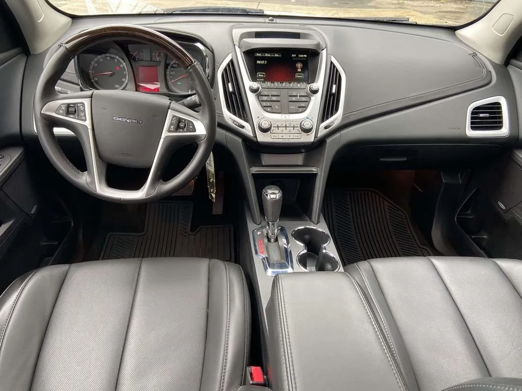 2017 GMC Terrain Denali thumbnail 12