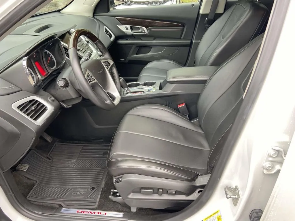 2017 GMC Terrain Denali thumbnail 20