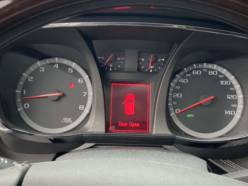 2017 GMC Terrain Denali thumbnail 36