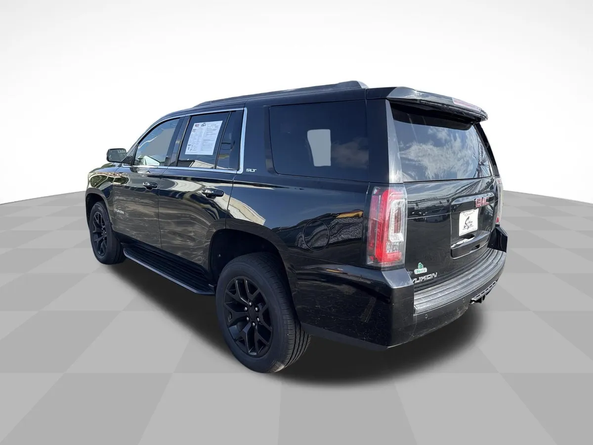 2017 GMC Yukon SLT thumbnail 23
