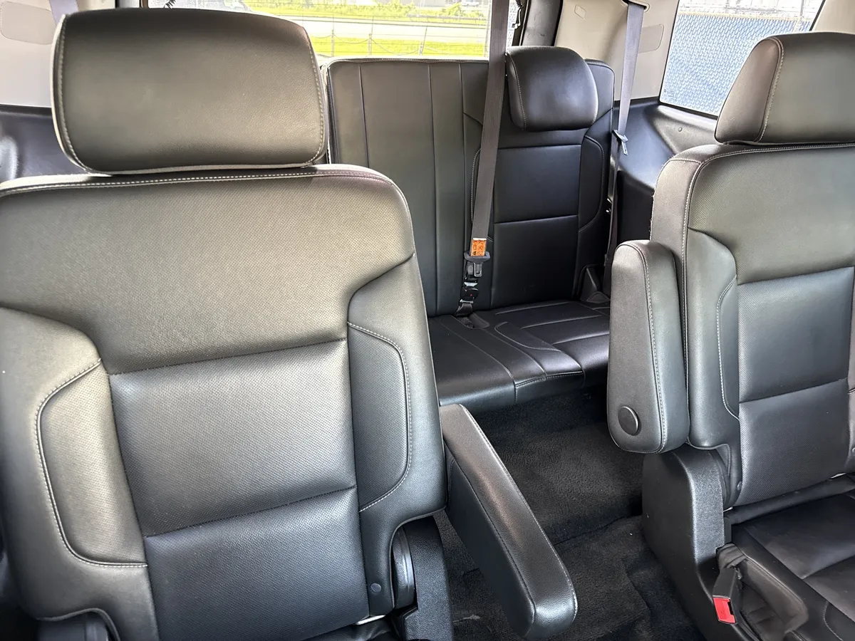 2017 GMC Yukon SLT thumbnail 37