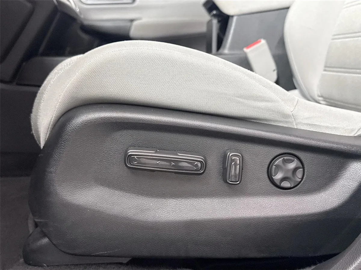 2017 Honda CR-V EX thumbnail 28