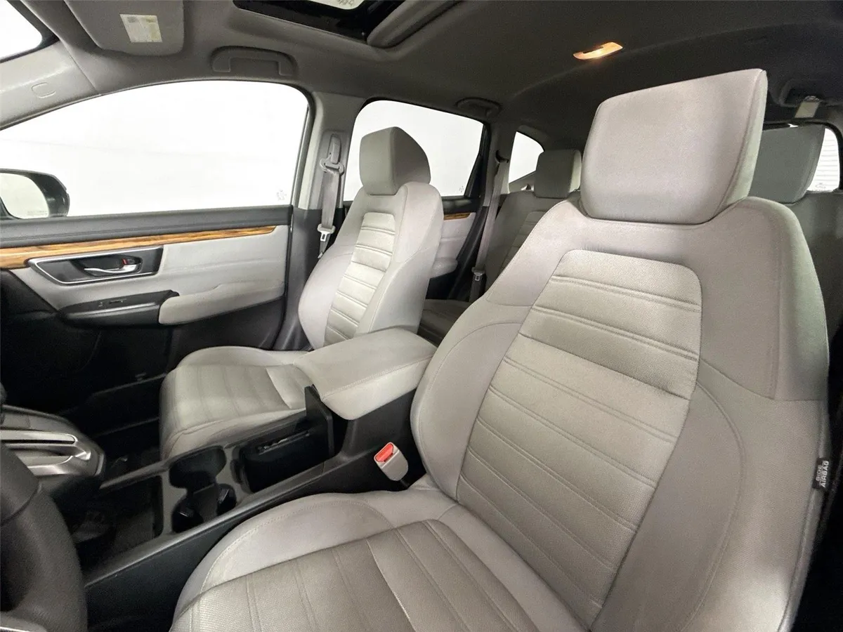 2017 Honda CR-V EX thumbnail 3