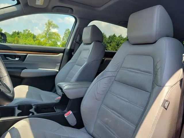 2017 Honda CR-V Touring thumbnail 13