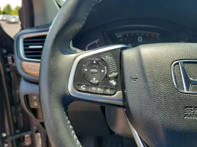 2017 Honda CR-V Touring thumbnail 17