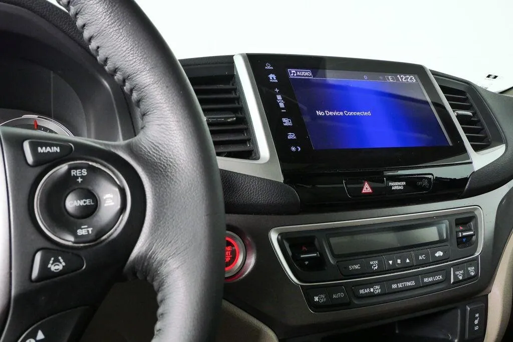 2017 HONDA PILOT EX-L thumbnail 11