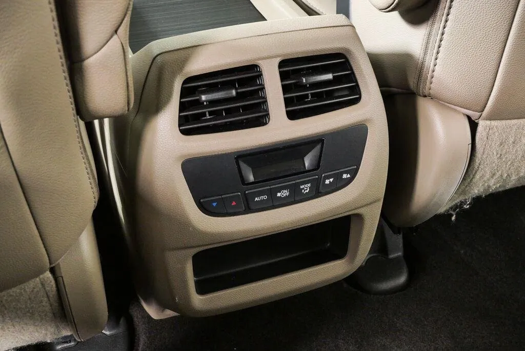 2017 HONDA PILOT EX-L thumbnail 18