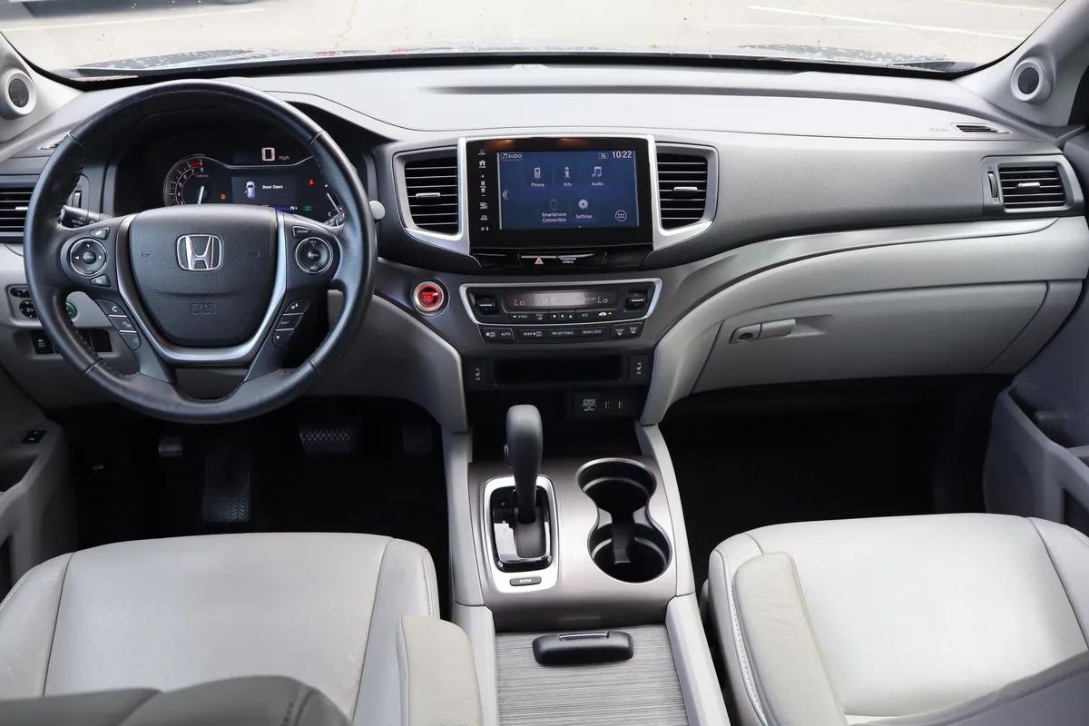 2017 Honda Pilot EX-L thumbnail 11