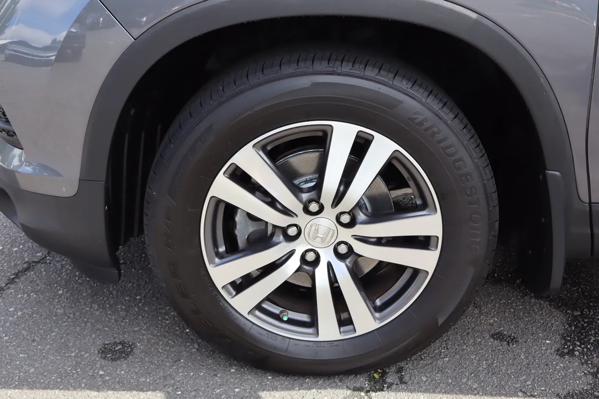 2017 Honda Pilot EX-L thumbnail 37