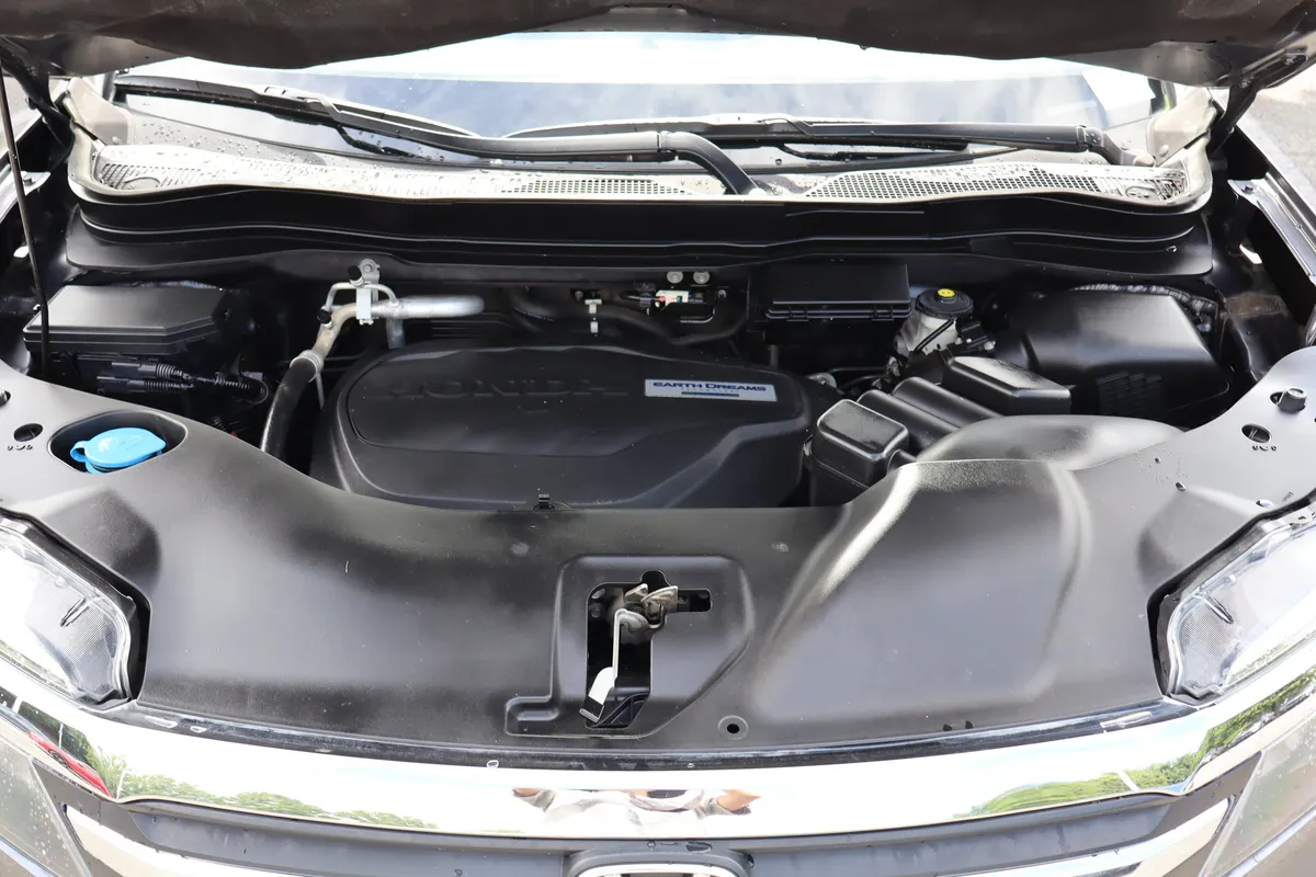 2017 Honda Pilot EX-L thumbnail 41