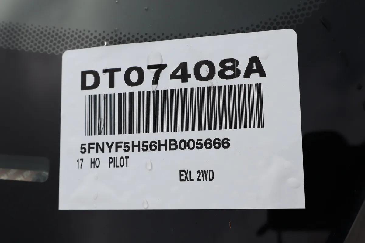2017 Honda Pilot EX-L thumbnail 45