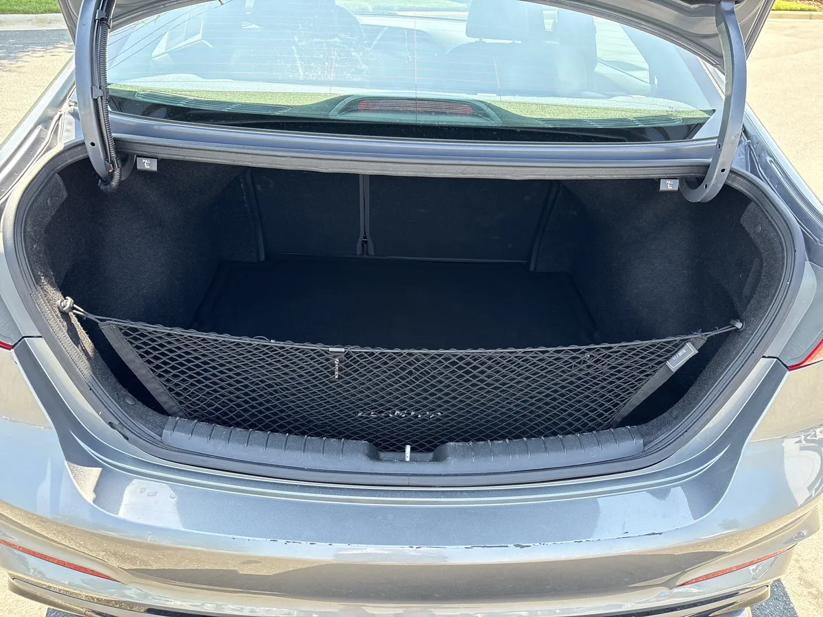 2017 Hyundai Elantra Sport thumbnail 34