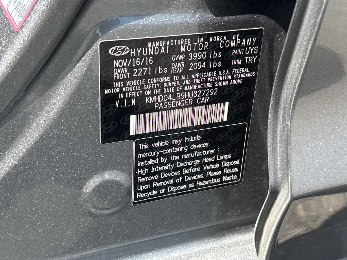 2017 Hyundai Elantra Sport thumbnail 36