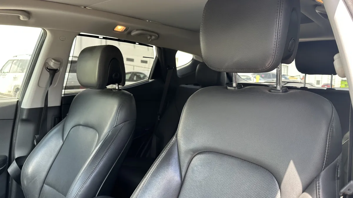 2017 Hyundai Santa Fe Sport 2.0T Ultimate thumbnail 17